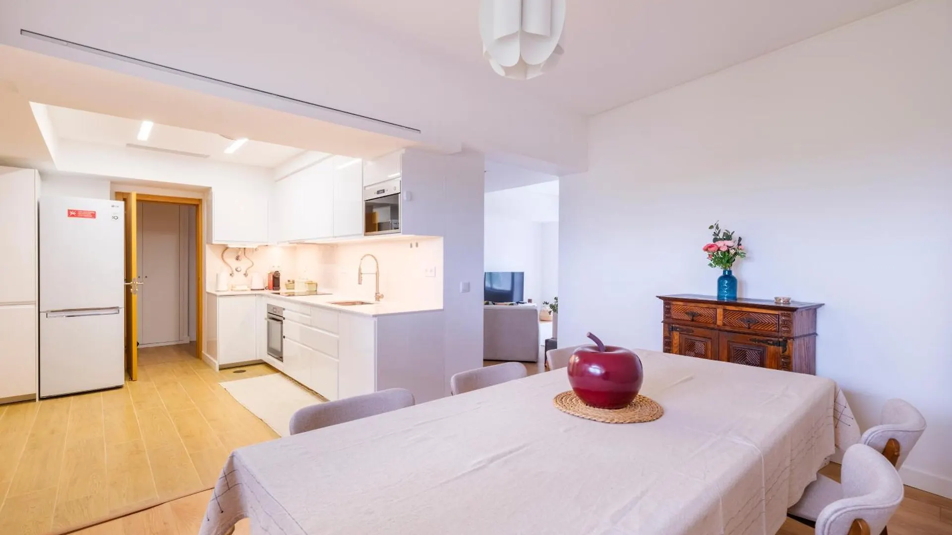 ליסבון Olivais Spacious Apartment Near Airport 0*,